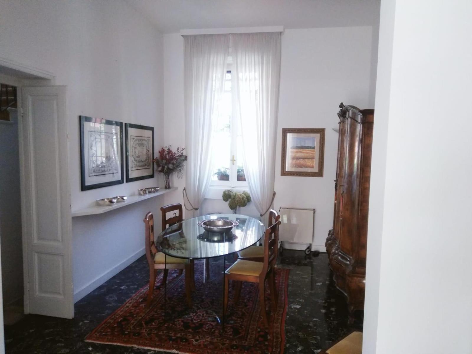 Casa Mari - Free Secure Parking, Breakfast, Private Bathroom, Wifi, Garden, Aircon, 3 Min Walk To Metro And Train Station Milán Exterior foto