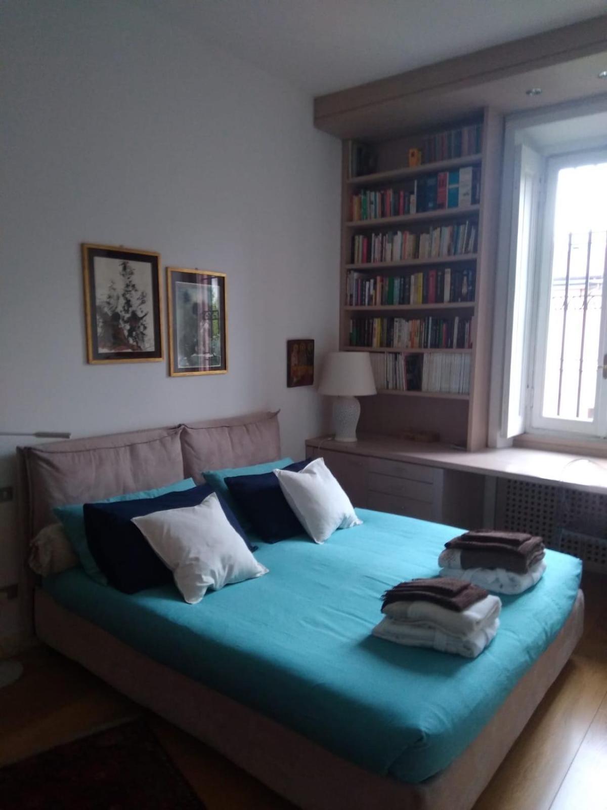 Casa Mari - Free Secure Parking, Breakfast, Private Bathroom, Wifi, Garden, Aircon, 3 Min Walk To Metro And Train Station Milán Exterior foto